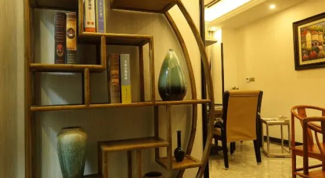 Люкс Business T Home Hotel