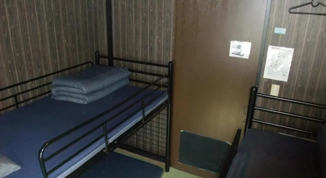 Номер Economy International Guesthouse Azure Narita