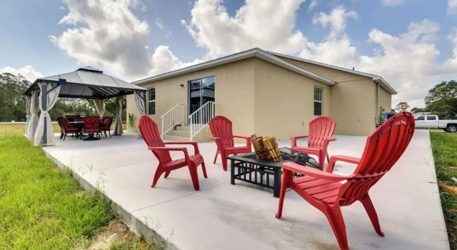 Коттедж Lake Wales Vacation Rental Near Lake Kissimmee!