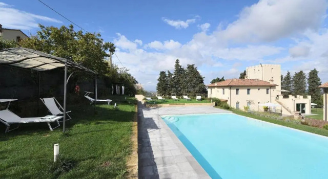 Villa la torre, Réserver Villa Villas à Val dElsa, Villa