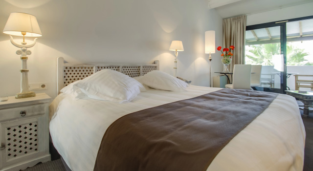Mangio Fango Hotel et Spa, Забронировать Курортный отель Сент-Мари-де-ла-Мер Камарг