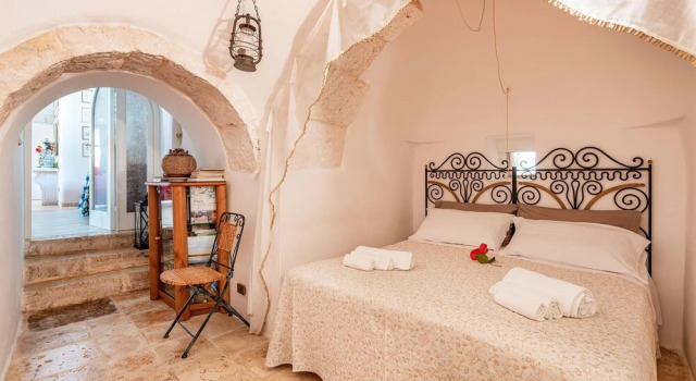 Nice Home in Carovigno With 3 Bedrooms, Wifi and Outdoor Swimming Pool, Buchen Sie Hotel Hotels in Carovigno mit Pool, Schwimmbad