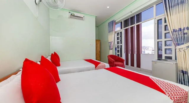 OYO 898 Phuong Thao Hotel