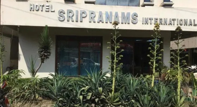 Hotel Sripranams International, Rezerwuj Hotel Bhimavaram Andhra Pradesh