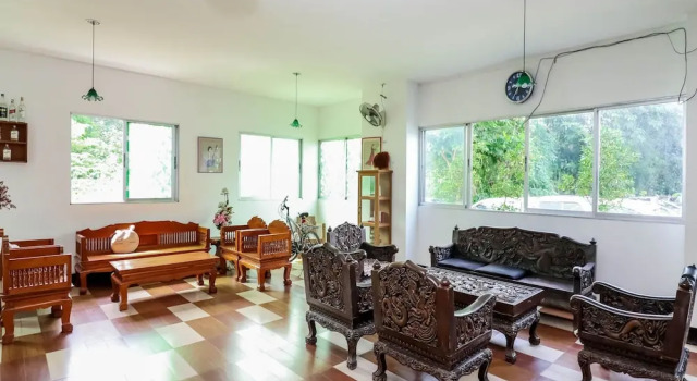 Nida Rooms Srichandon 12 Night Villa, Забронировать Вилла Коттеджи Чиангмай, рядом с Офис компании Elephant Care &amp; Grand Canyon Jumping, Коттедж