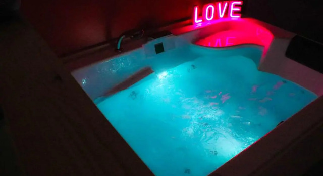 Апартаменты Suite love & privative spa Menton