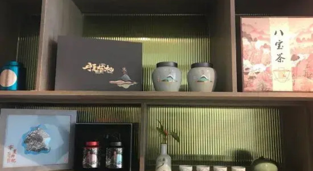 Junlan Yuejing Hotel (Yinchuan Yuehaiwan CBD Lanshan Park), Prenota Hotel Hotel 3 stelle a Ningxia, 3*