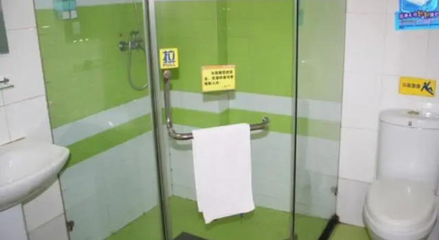 Номер Standard 7 Days Inn Wuhan Jianghan Road Jiqing Street Branch