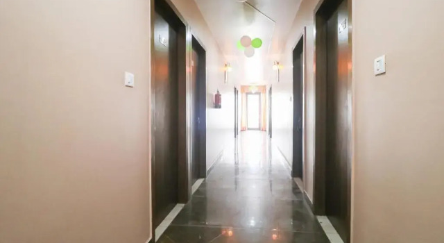 Hotel Moonlite by OYO Rooms, Varaa Hotelli Faridabad Haryana