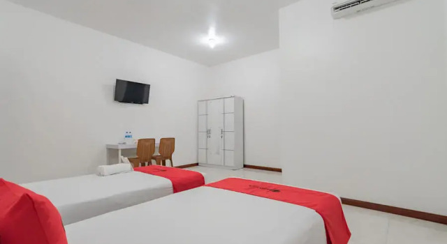 Formerly Reddoorz Mall Ramayana Rapak Balikpapan, Book Hotel Balikpapan 