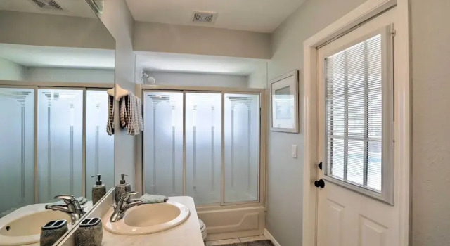 Cape Coral Abode - Near Sun Splash Park & Beach!, Забронировать Дом для отпуска Виллы Кейп-Корал, Вилла