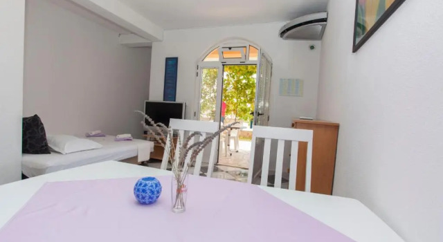 Апартаменты Apartments Damjanovic