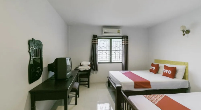 Номер Deluxe OYO 75392 Phachuen Resort
