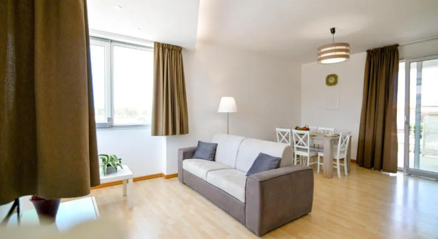Апартаменты Deluxe Villa Laura Charme Apartments