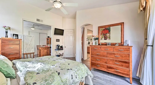 Chula Vista Studio w/ Hot Tub ~ 9 Mi to Downtown