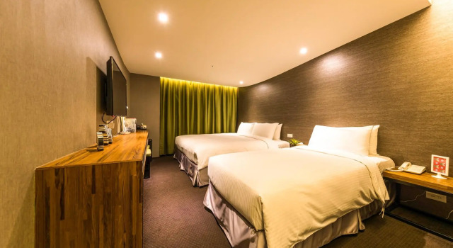 Трёхместный номер Deluxe Goodmore Hotel