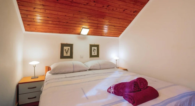 Stunning Home In Njivice With Wifi, Забронировать Отель Нивице Округ Херцег-Нови, рядом с Пляж Нивице