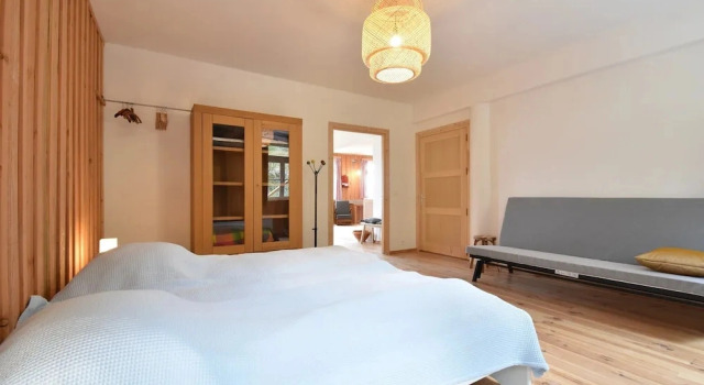 Mansion in Cuzy With Pool and Scenic Views, Rezerwuj Dom wakacyjny Cuzy Burgundia