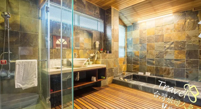 Двухместный номер Standard с балконом Tree Lake B&B Hualien
