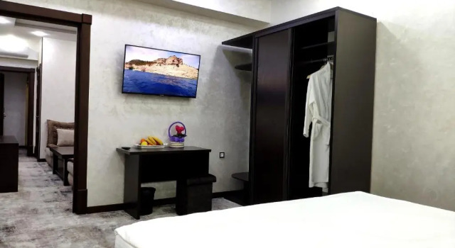 Люкс G'ayrat Hoji Ota Hotel