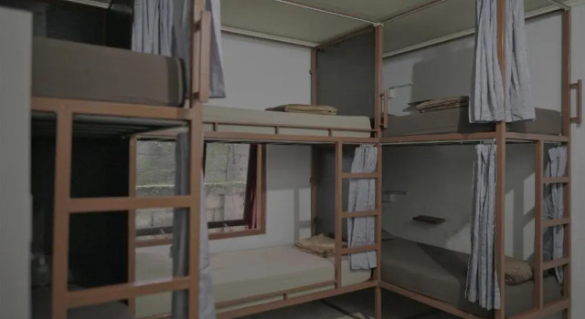 Кровать в общем номере Jero di Bisma Hostel
