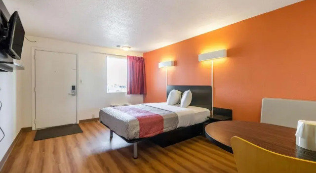 Номер Deluxe Motel 6 Indianapolis, IN – South