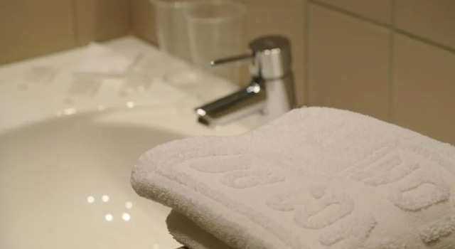 Четырёхместный номер Deluxe Мансарда Hotel Du Commerce