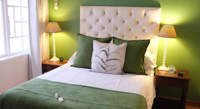 The WhiteHouse B&B