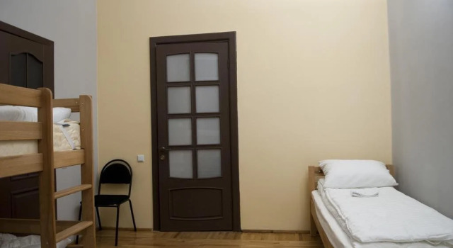 Panoramic Hostel, Book Hostel / Vandrerhjem Hostels i Carpathians - Ukraine, Hostel / Vandrerhjem