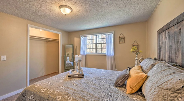 'whispering Oaks' Broken Bow Cottage Near Hiking!, Boek Vakantiehuis Broken Bow Oklahoma