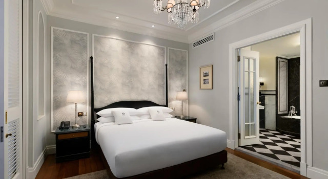 Двухместный люкс Premier Heritage Wing Eastern & Oriental Hotel