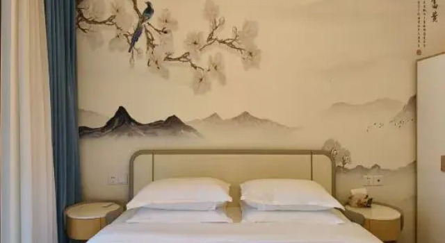 Люкс Wolong Vacation Apartment (Wuyishan Sangu Resort Area)