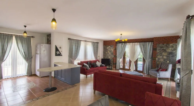 Villa Daisy by Tatilpremium, Rezervovat Vila Hotely v Fethiye Area s parkováním, Parkování