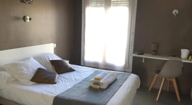 Номер Standard Crystal Hotel