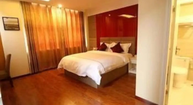 Langzhong Impression Hotel, Varaa Hotelli Hotellit Sichuan pysäköinnillä, Pysäköinti