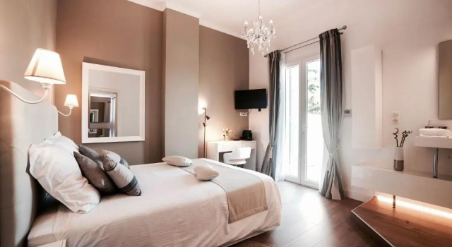 Номер Standard с видом на бассейн La Domitia - Maison dhôtes, massages & bien-être