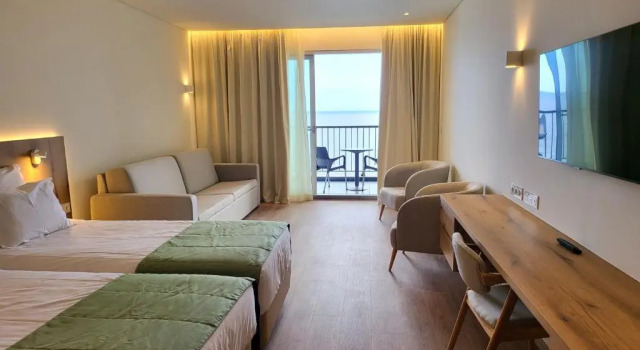 Студия с видом на море Hotel Royal Orchid