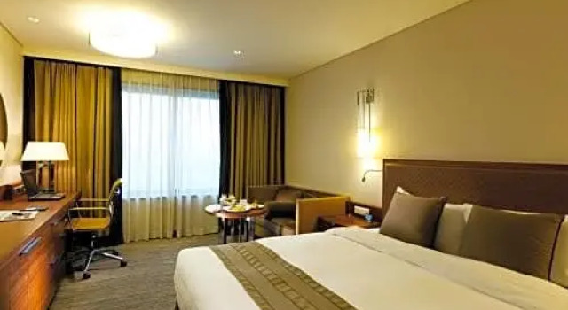 Номер Superior Novotel Ambassador Doksan Seoul