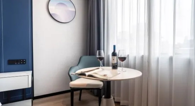 Семейный люкс с 2 комнатами OKDAY Hotel Jiefang Road Lianhu Square Hengyang