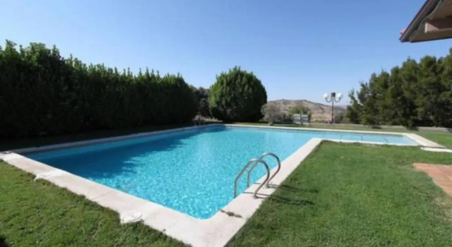 Hotel Rural & Spa Las Nubes, Забронировать Курортный отель Отели La Alcarria 3 звезды, 3*