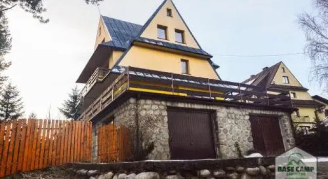 Base Camp Zakopane, Book Tourist Base Hotels in Tatras with Parking, Parking
