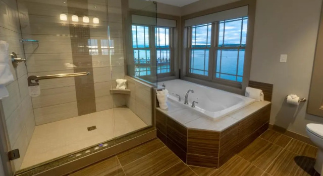 Люкс Chautauqua Harbor Hotel - Jamestown