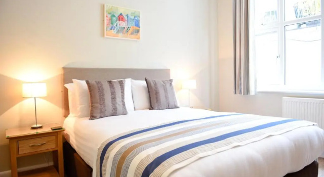 Апартаменты Riviera Hotel & Holiday Apartments