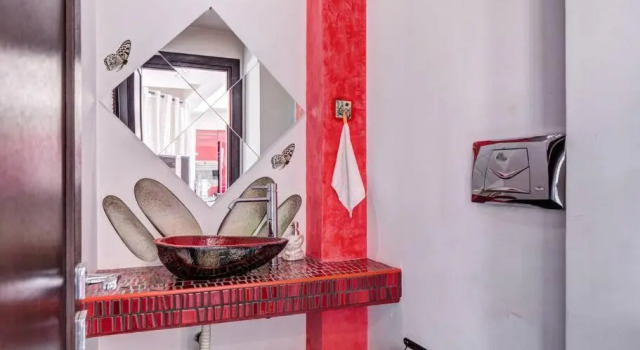 Luxury view apartment 10min from Athens airport, Rezerwuj Apartament Koropíon Municipality of Kropia