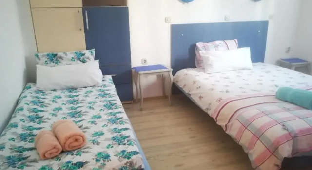 Апартаменты Karoski Apartments & Suites
