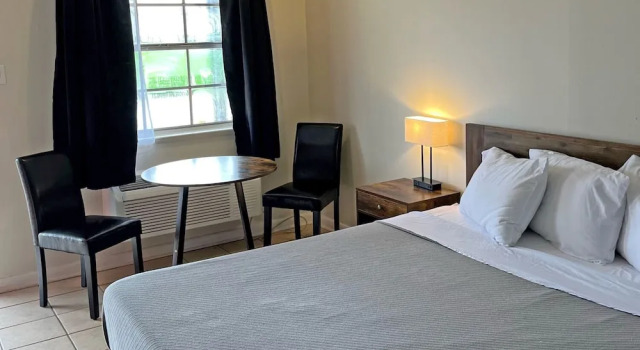Номер Standard Red Carpet Inn - Houma
