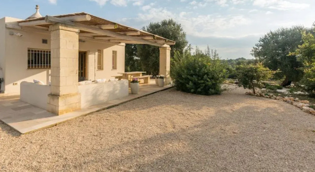 Trullo Giglio