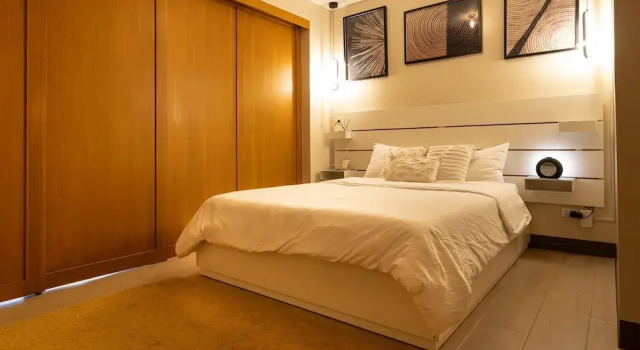 Luxury Cozy Stylish Loft in Makati, Забронировать Отель Макати 