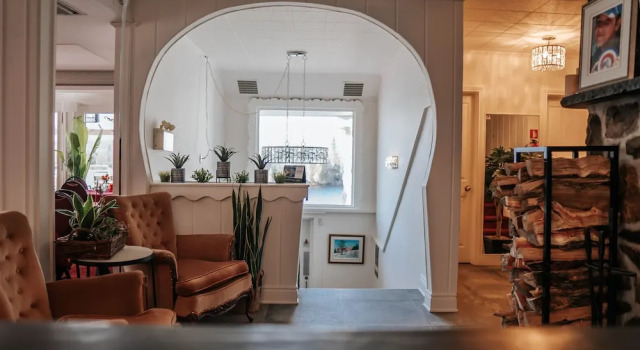Auberge Lac du Pin Rouge, Réserver Auberge de jeunesse Hôtels SPA à Laurentides, SPA