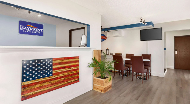 Baymont by Wyndham Hutchinson, Book Hotel Hutchinson Kansas